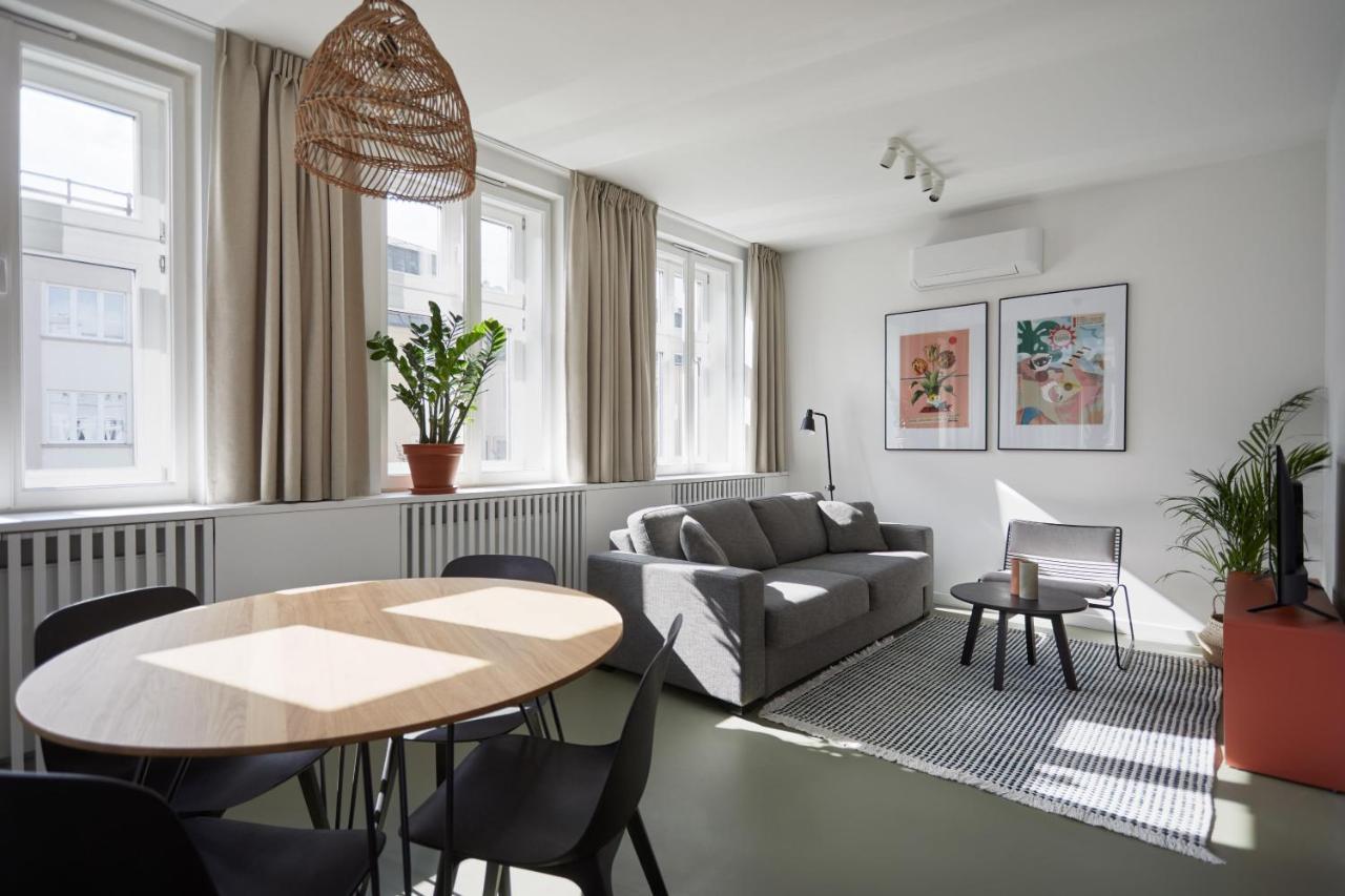 Plantonia Aparthotel Krakow Bagian luar foto