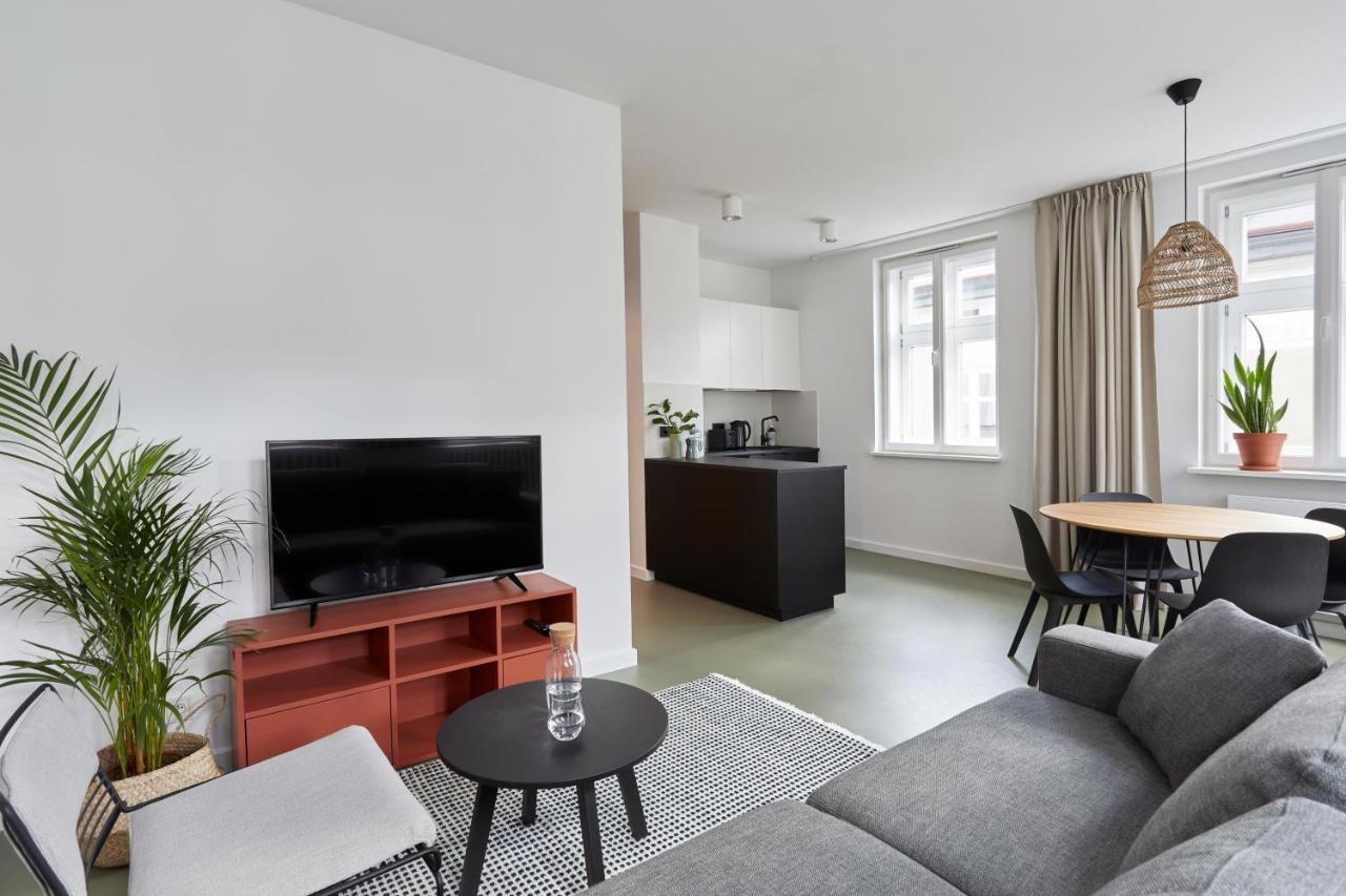 Plantonia Aparthotel Krakow Bagian luar foto