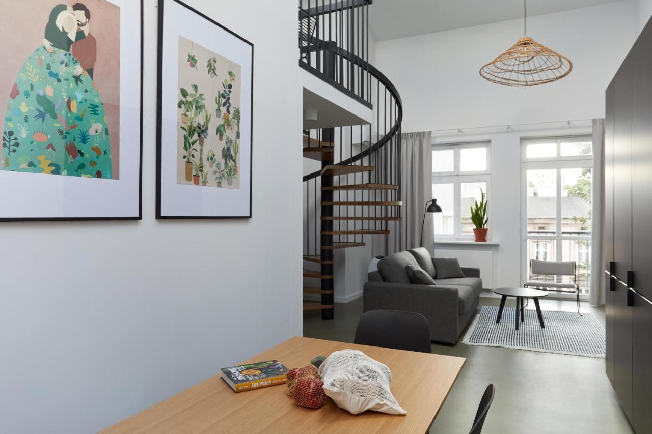 Plantonia Aparthotel Krakow Bagian luar foto