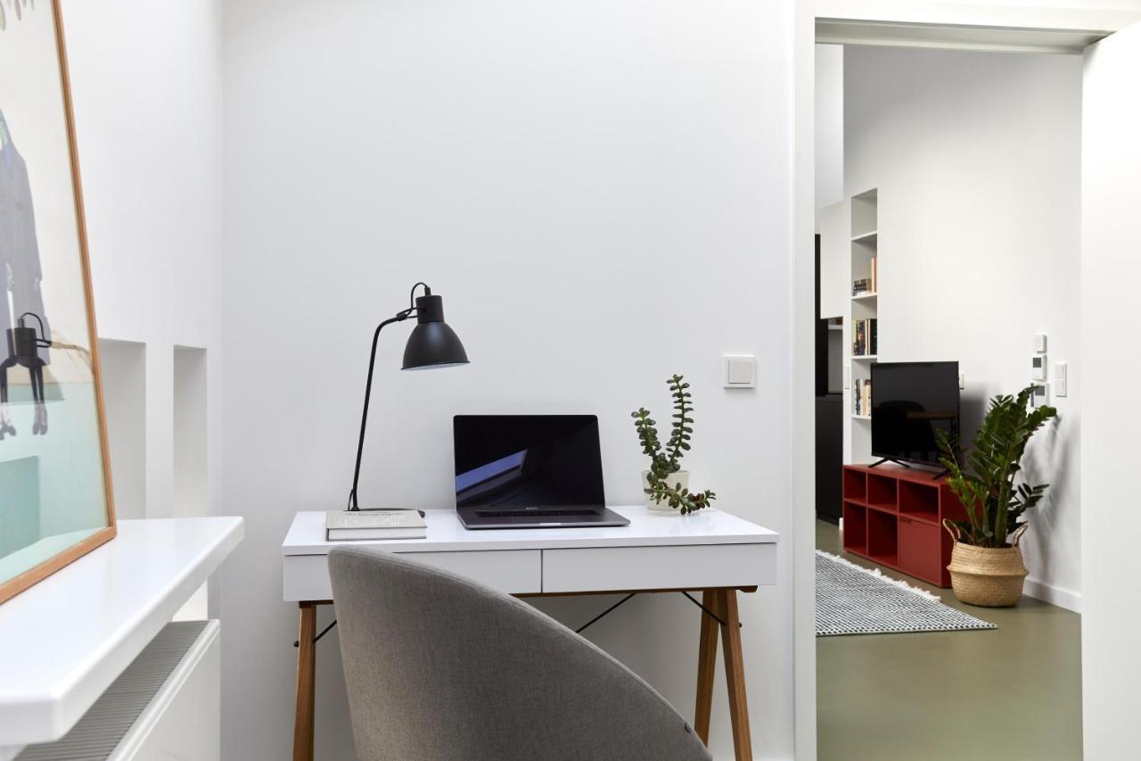 Plantonia Aparthotel Krakow Bagian luar foto
