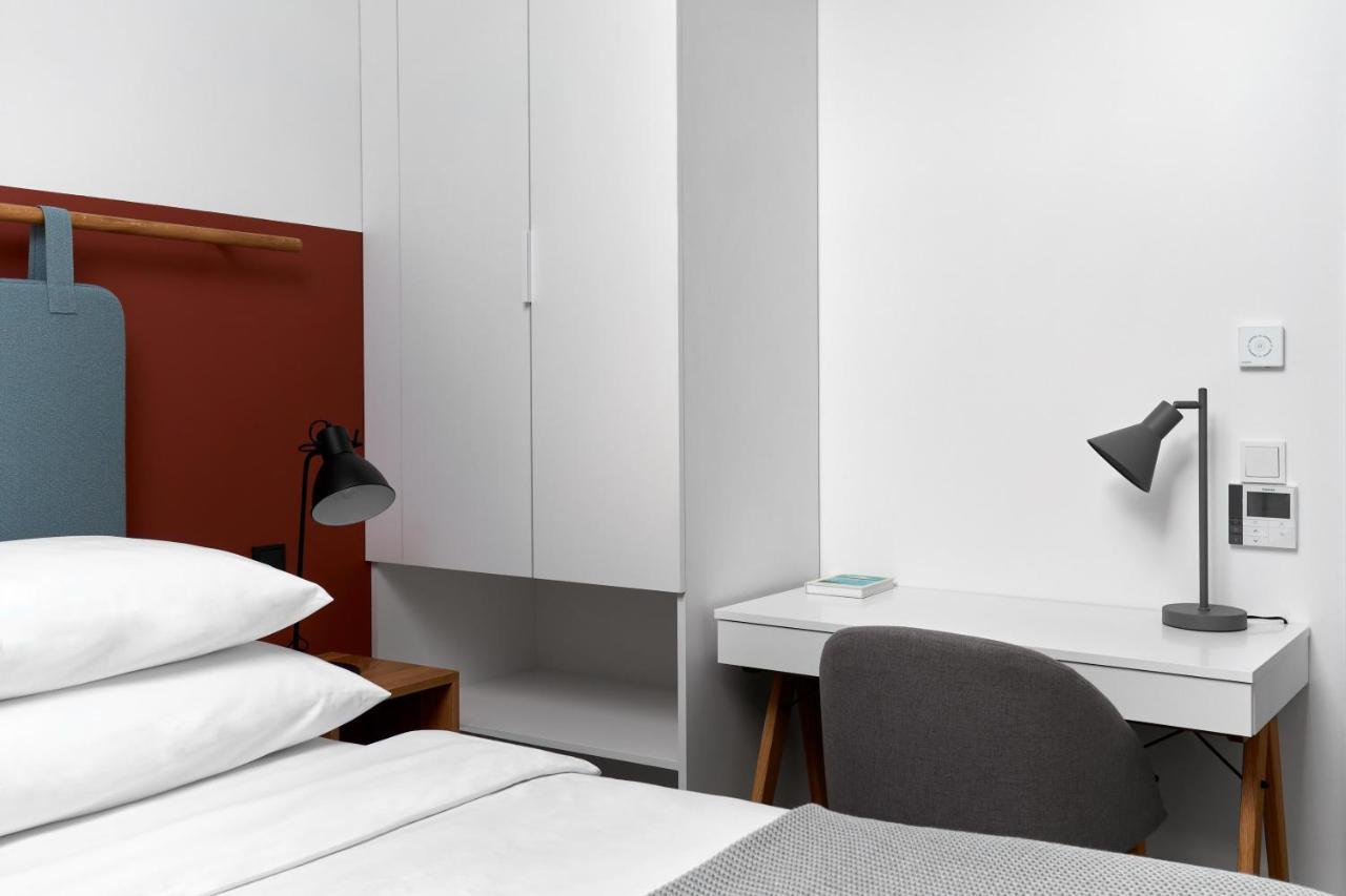 Plantonia Aparthotel Krakow Bagian luar foto