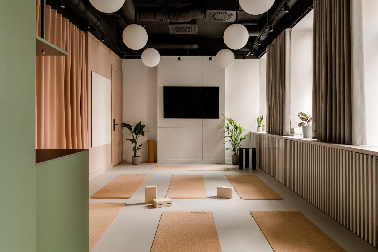 Plantonia Aparthotel Krakow Bagian luar foto