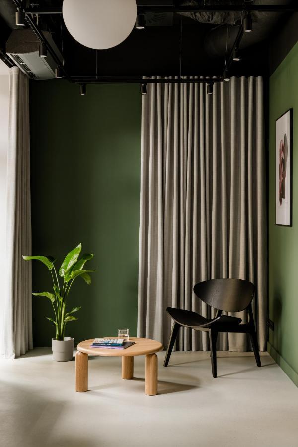 Plantonia Aparthotel Krakow Bagian luar foto