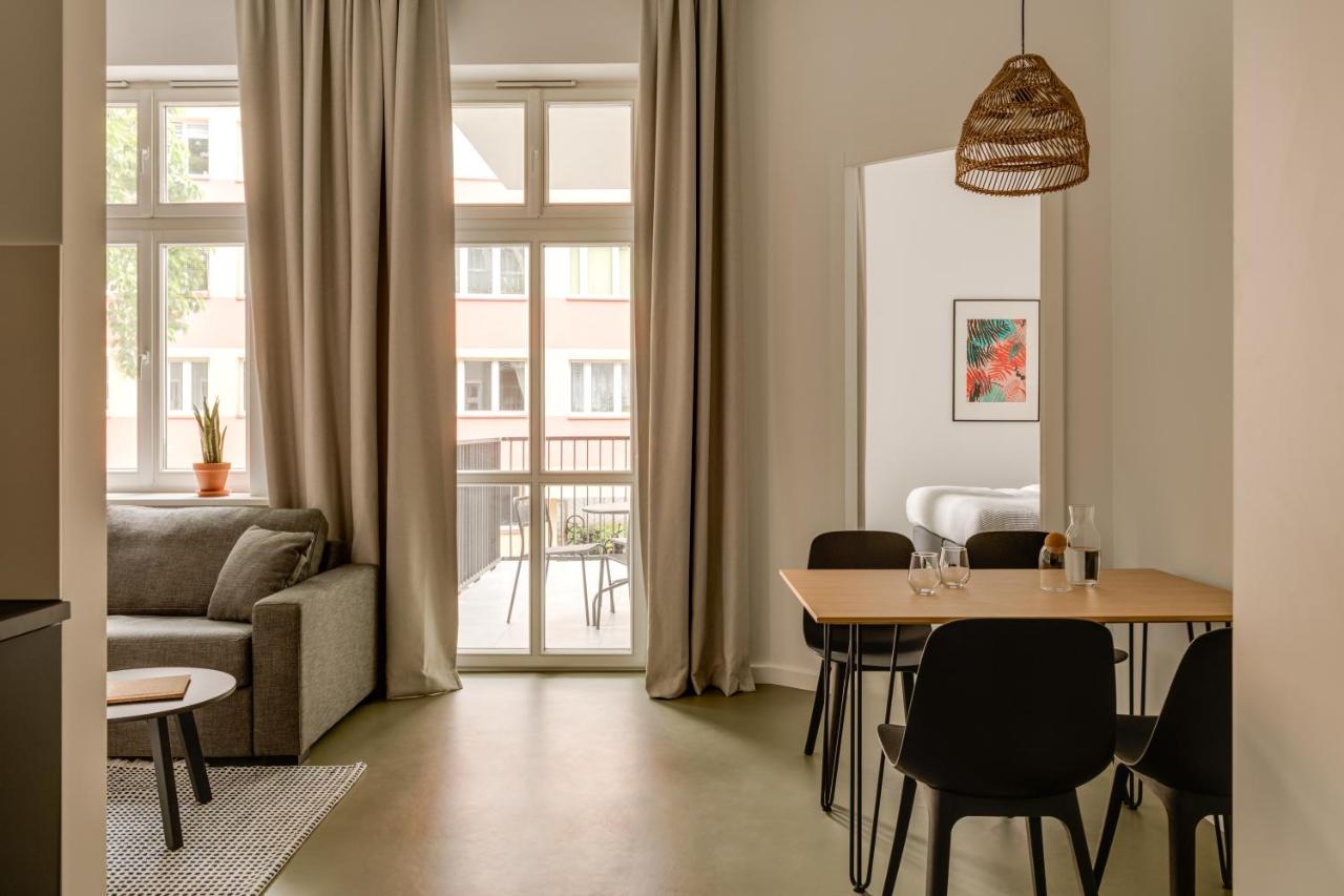 Plantonia Aparthotel Krakow Bagian luar foto